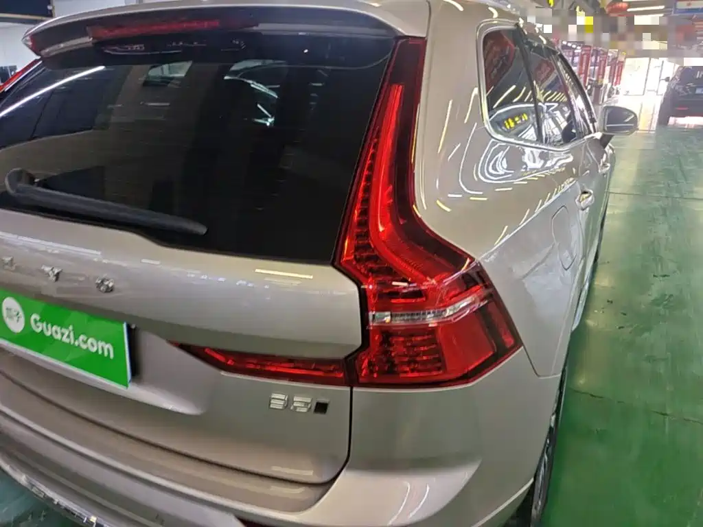 Volvo XC60 — миниатюра 8
