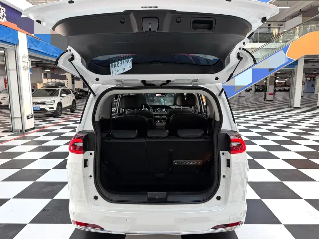 GAC Motor Trumpchi M6 — миниатюра 12