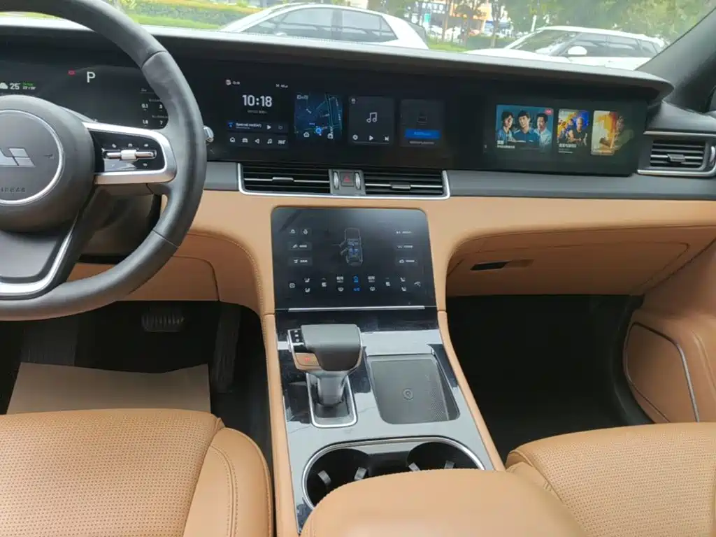 Li Auto Li ONE — миниатюра 13