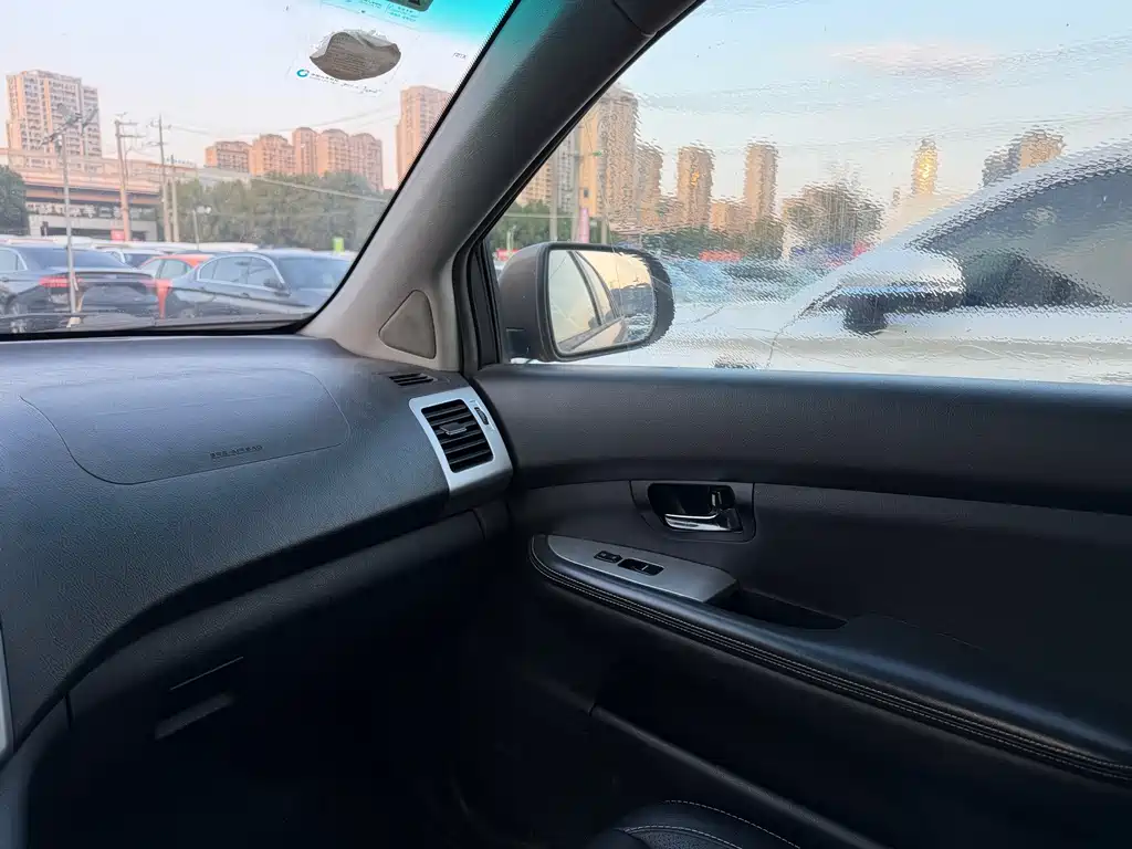 BYD S6 — миниатюра 10