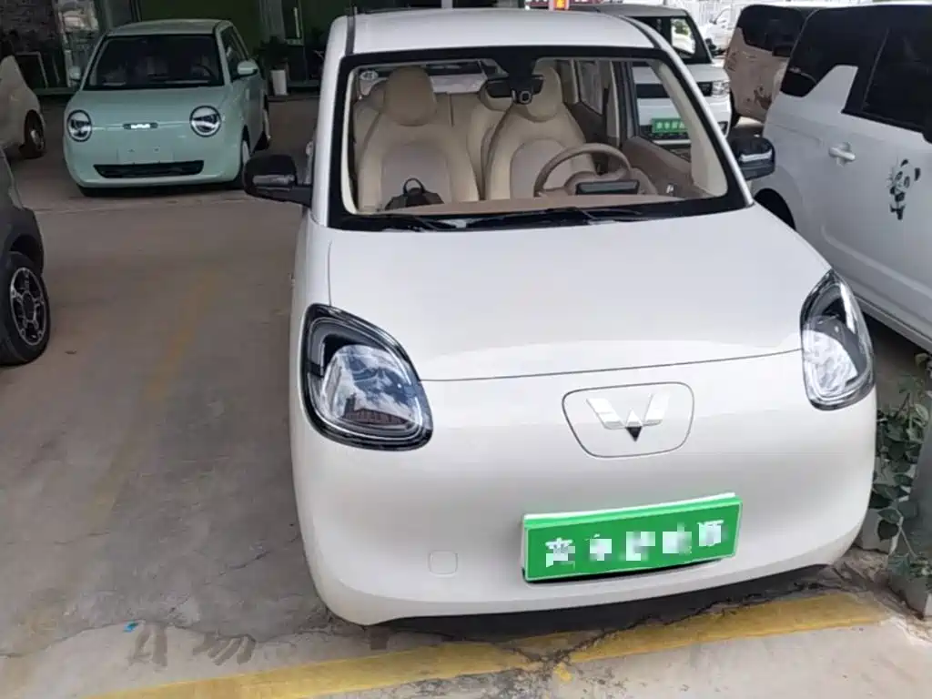 Wuling MINIEV — миниатюра 3