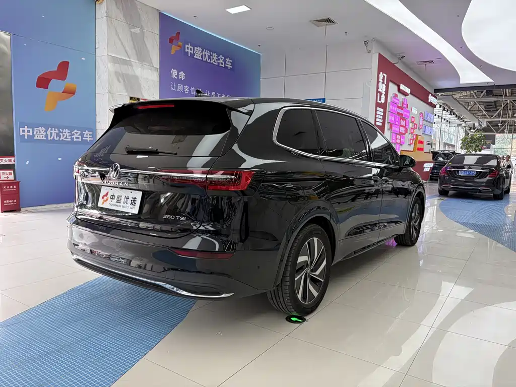 Volkswagen Viloran — миниатюра 4