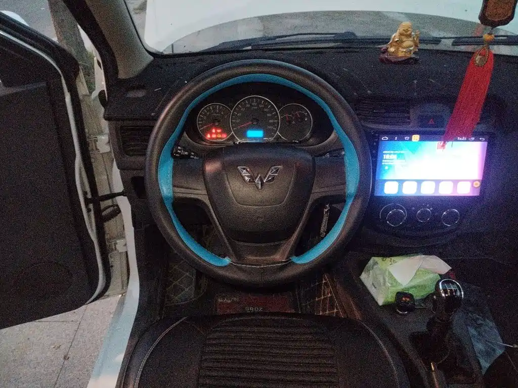 Wuling Hongguang — миниатюра 3