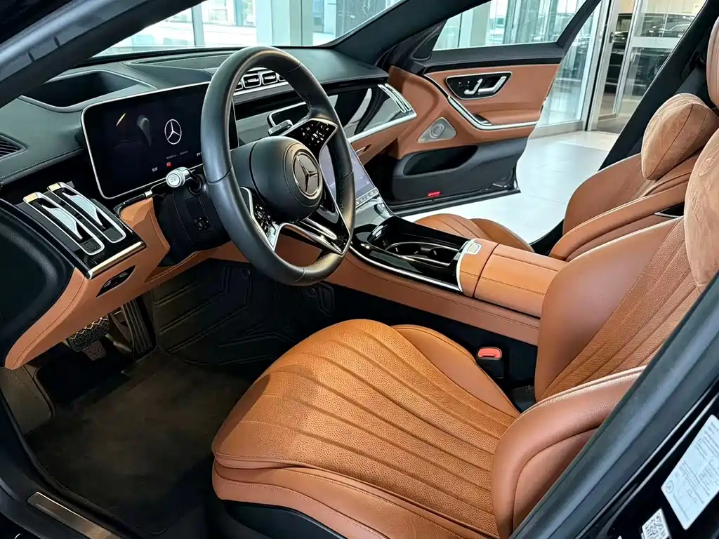 Mercedes-Benz S-Class — миниатюра 2