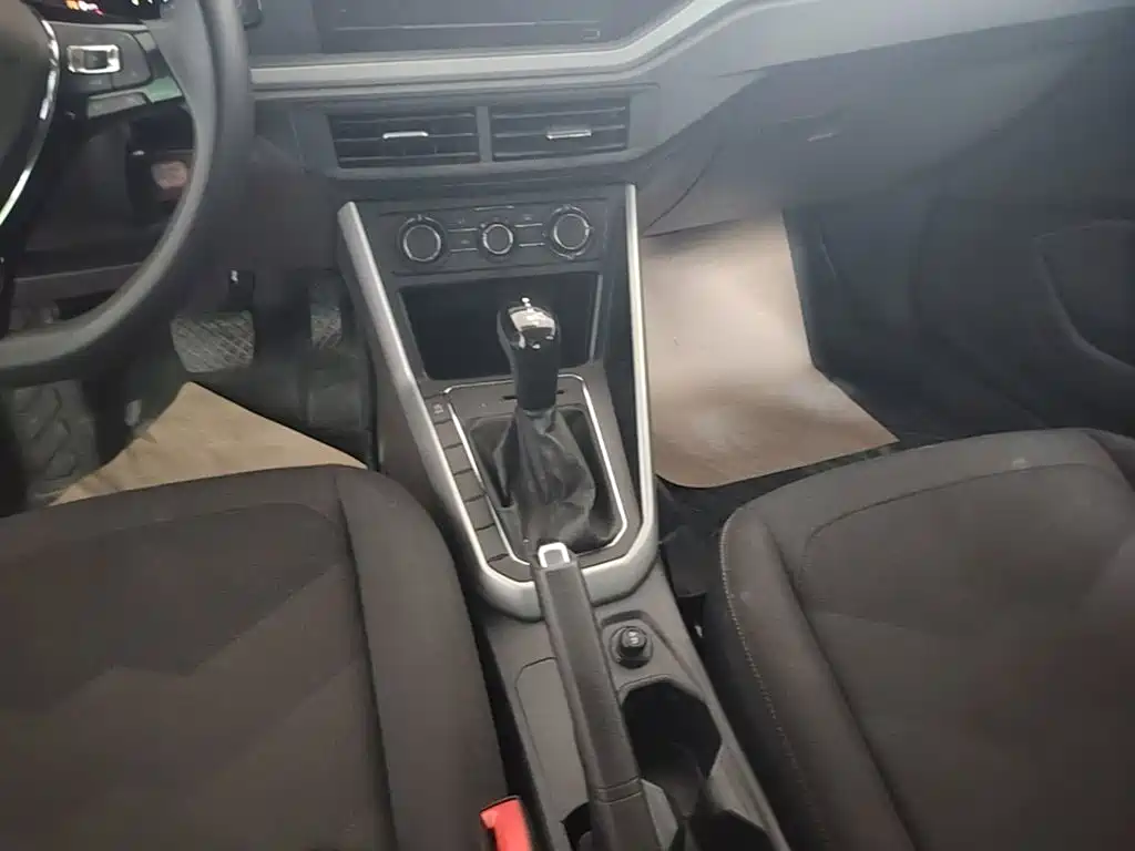 Volkswagen Polo — миниатюра 14