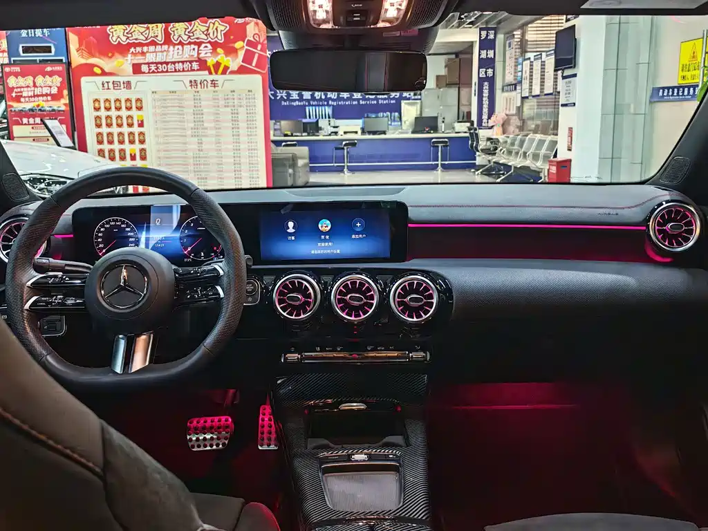 Mercedes-Benz CLA (Import) — миниатюра 6