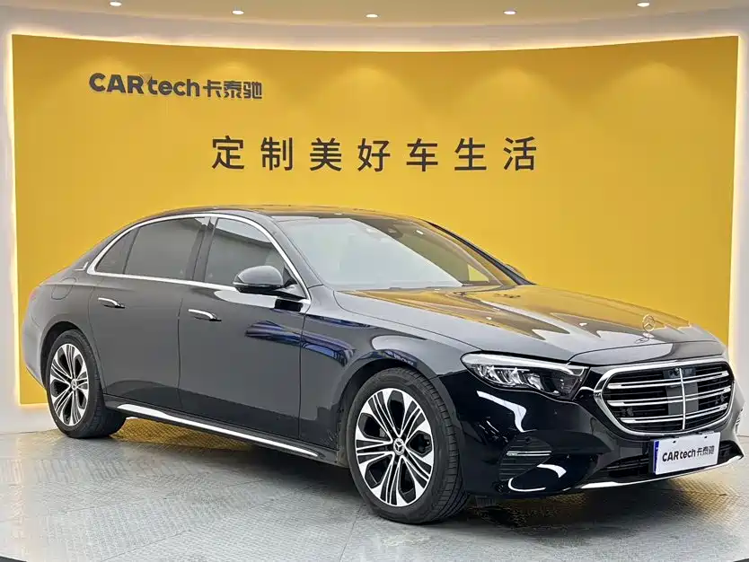 Mercedes-Benz E-Class — миниатюра 2