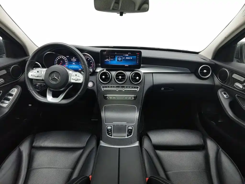 Mercedes-Benz C-Class — миниатюра 5