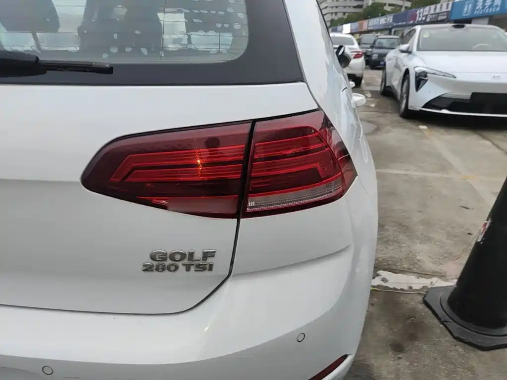 Volkswagen Golf — миниатюра 8