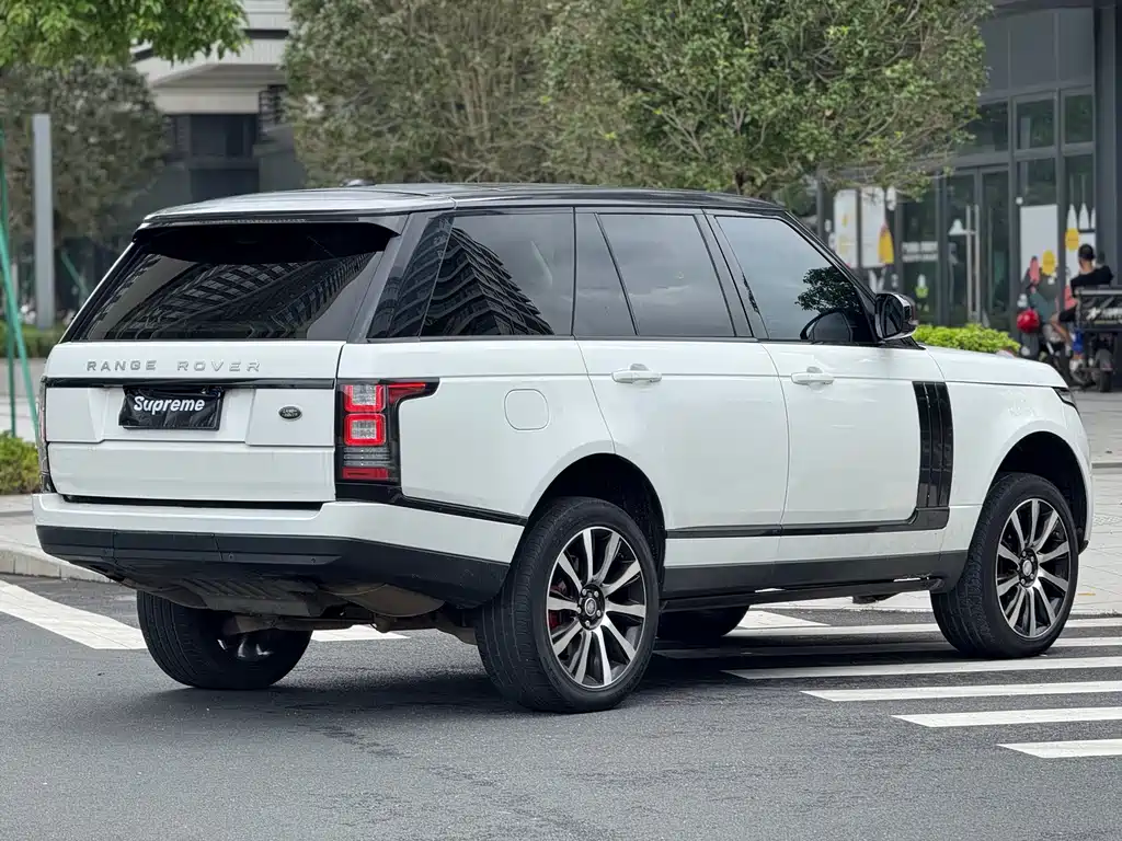 Land Rover Range Rover — миниатюра 9