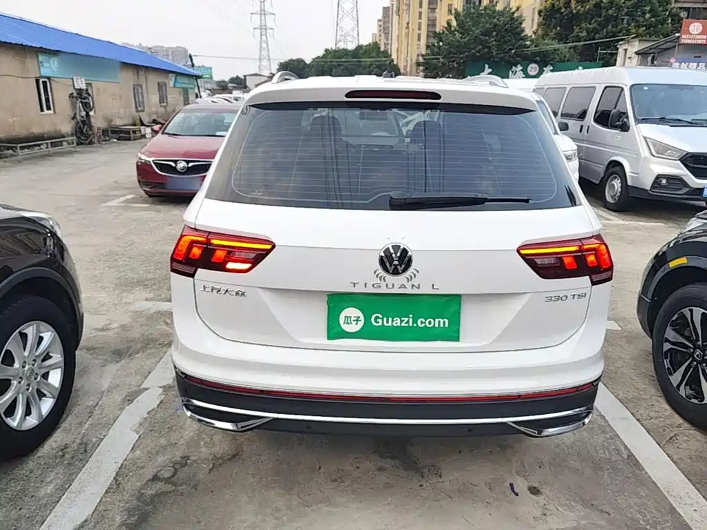 Volkswagen Tiguan L — миниатюра 6