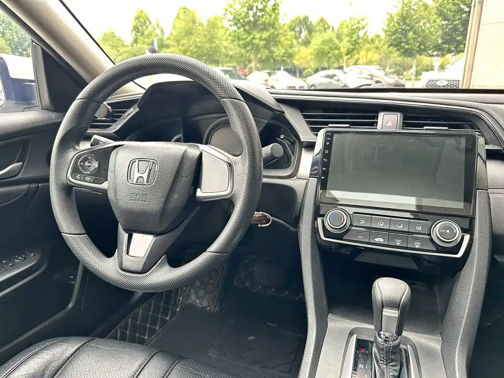 Honda Civic — миниатюра 11