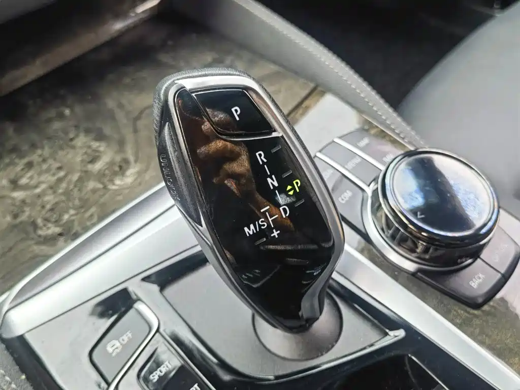 BMW 6 Series GT — миниатюра 13