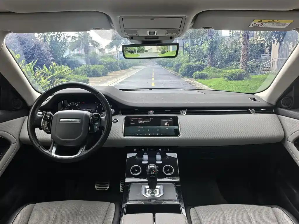 Land Rover Evoque — миниатюра 5