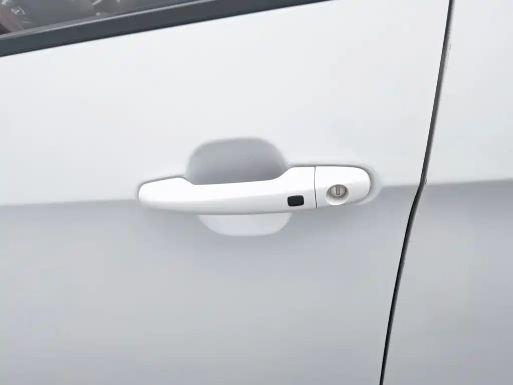 Geely Vision X3 — миниатюра 18