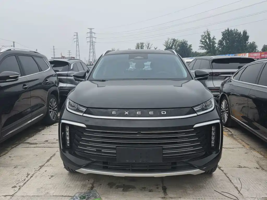 Exeed Lingyun — миниатюра 2