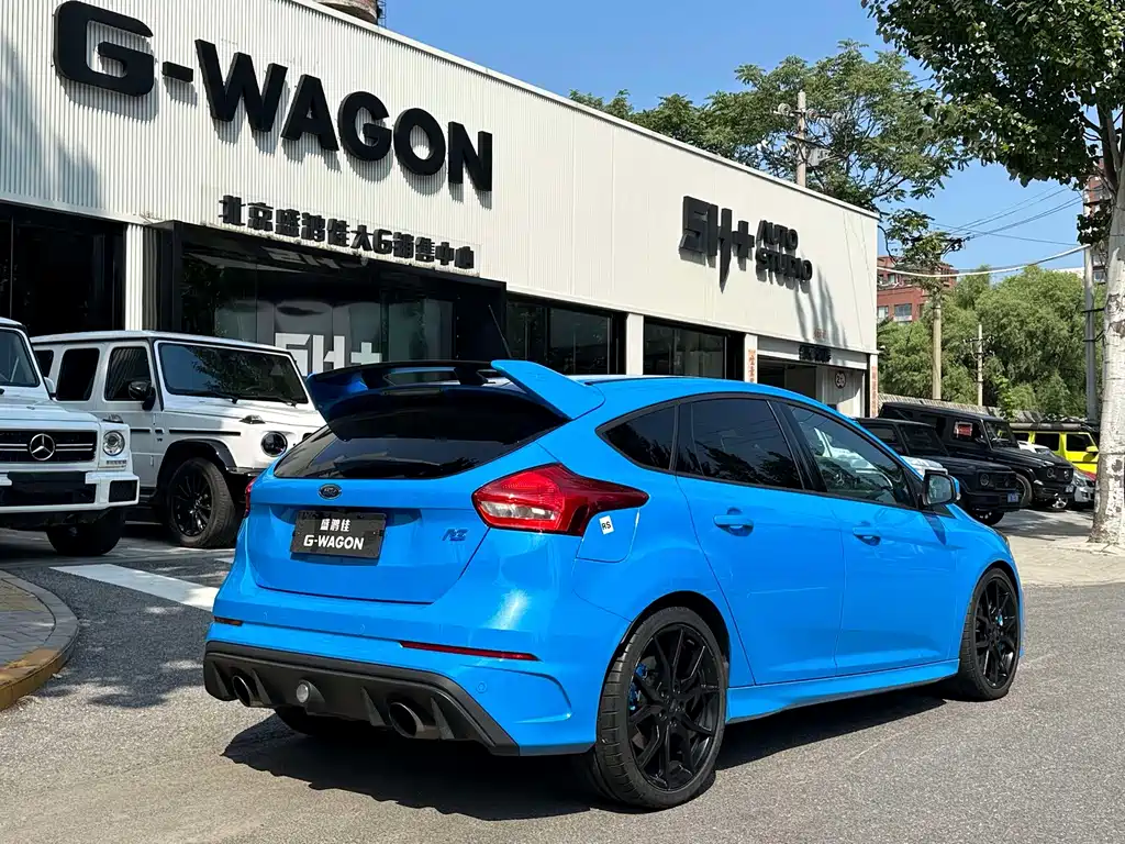 Ford Focus (Import) — миниатюра 2