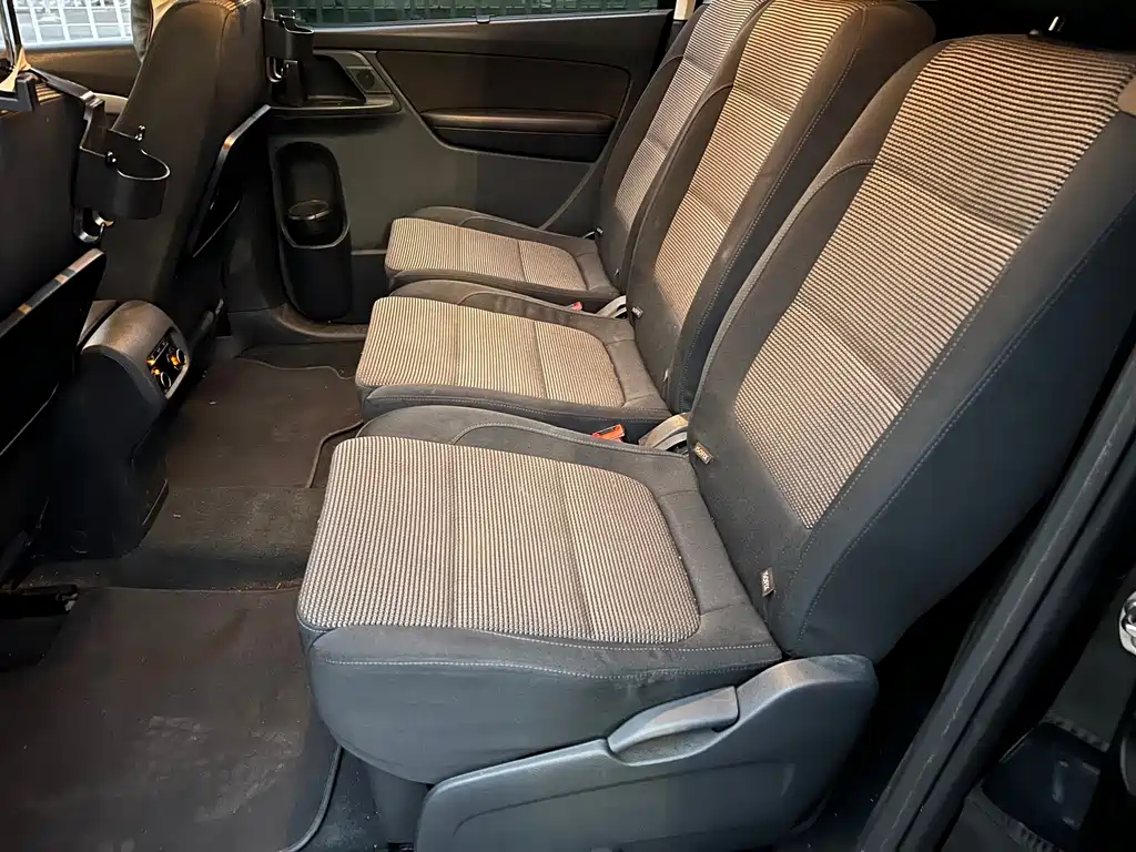 Volkswagen Sharan — миниатюра 6