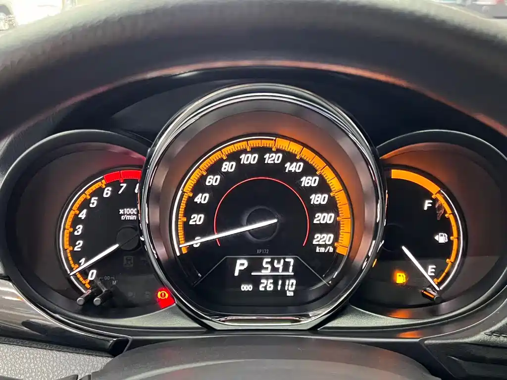 Toyota Yaris L — миниатюра 15