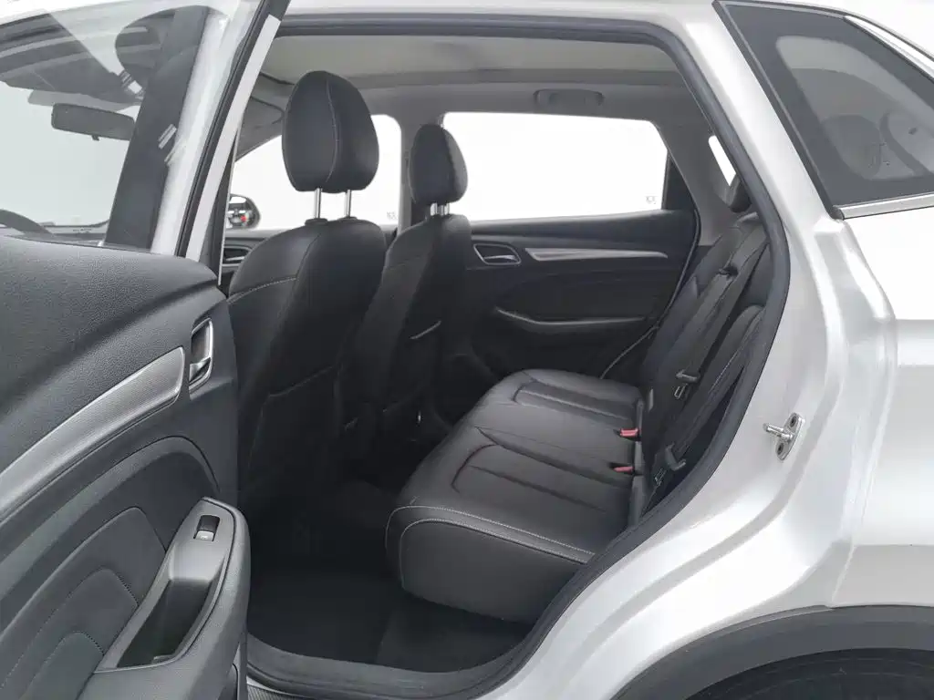 Roewe RX3 — миниатюра 15