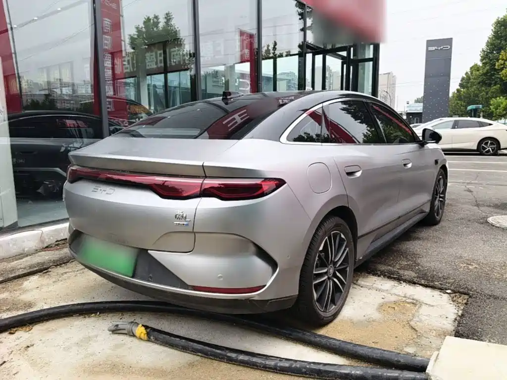 BYD Qin L — миниатюра 7
