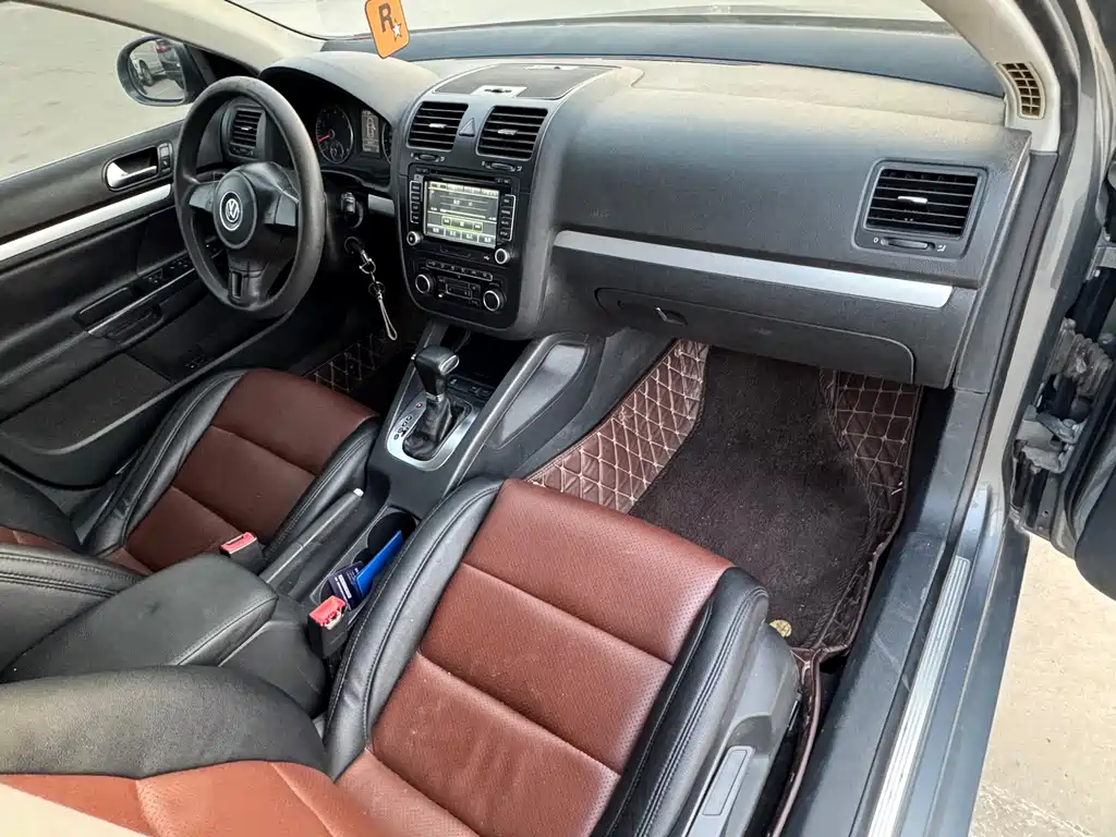 Volkswagen Sagitar — миниатюра 10