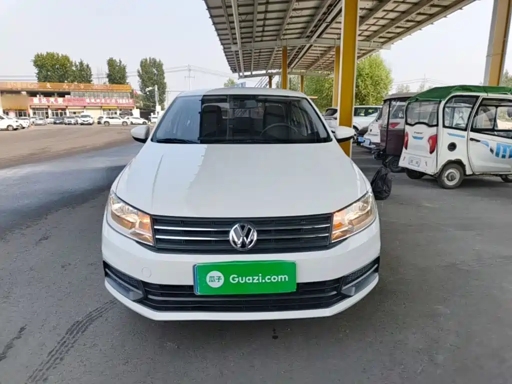 Volkswagen Santana — миниатюра 3