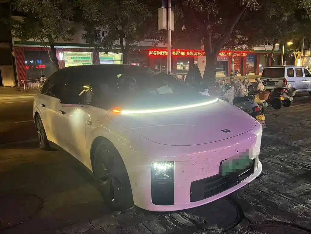 Li Auto Li i6 — миниатюра 2