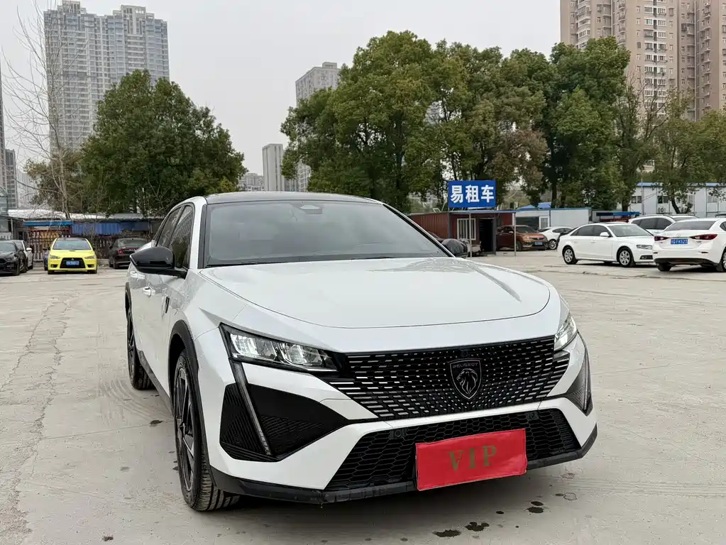 Peugeot 408X