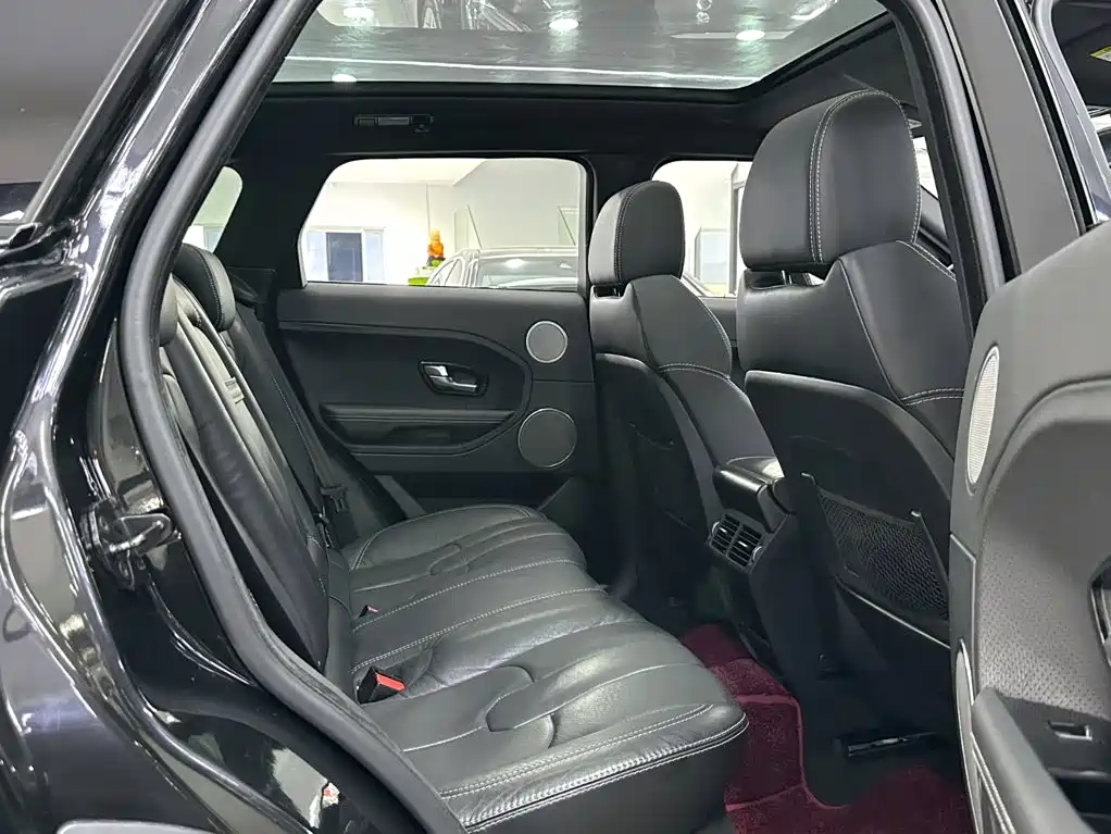 Land Rover Evoque (Import) — миниатюра 10