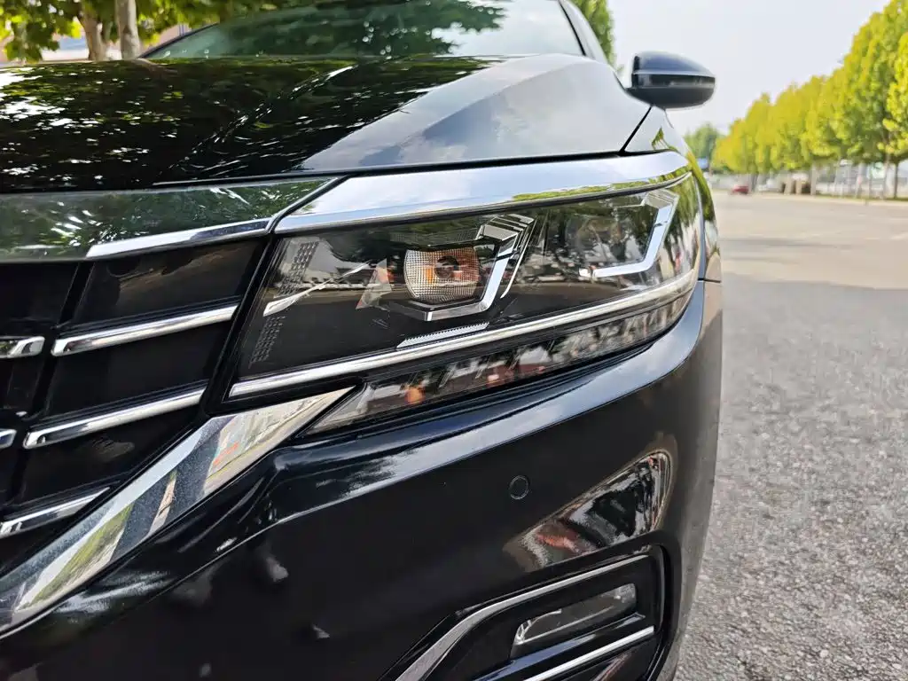 Volkswagen Passat — миниатюра 24