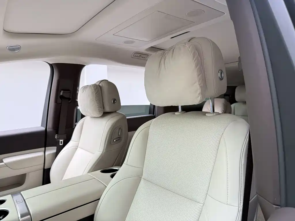 Li Auto Li MEGA — миниатюра 11