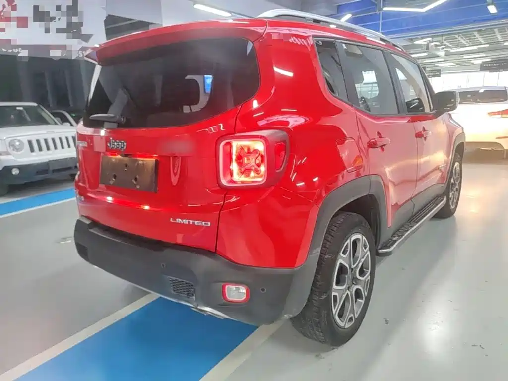 Jeep Renegade — миниатюра 7