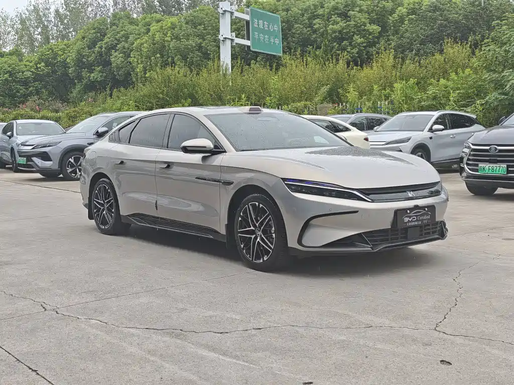 BYD Han — миниатюра 3