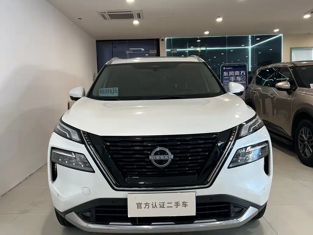 Nissan X-Trail — миниатюра 3