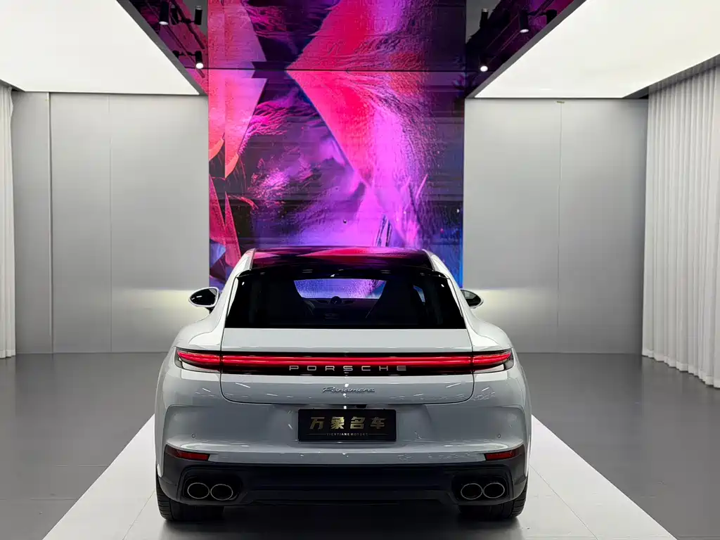 Porsche Panamera — миниатюра 6