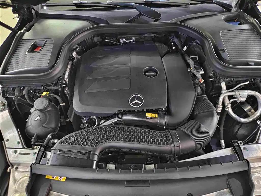 Mercedes-Benz GLC — миниатюра 12