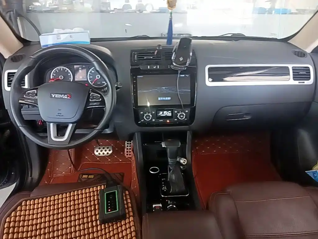 Yema Mustang T70 — миниатюра 10