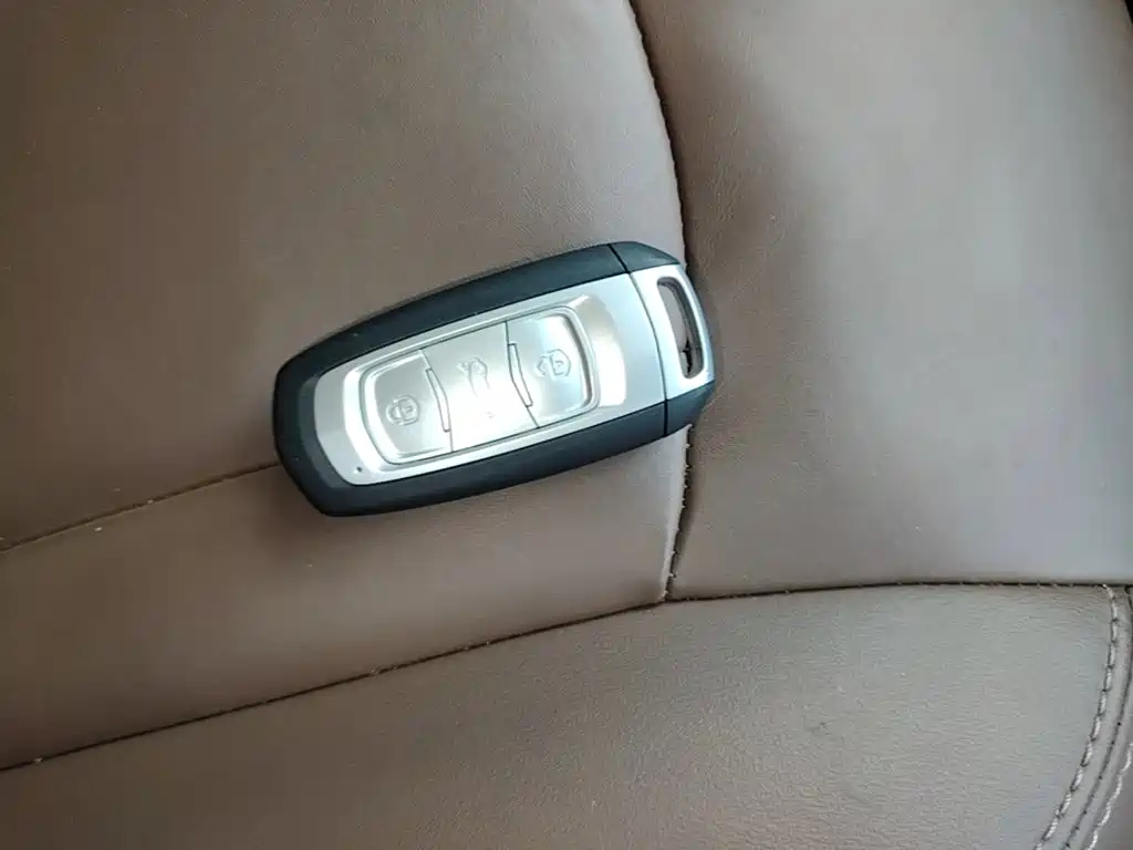 Geely Boyue — миниатюра 9