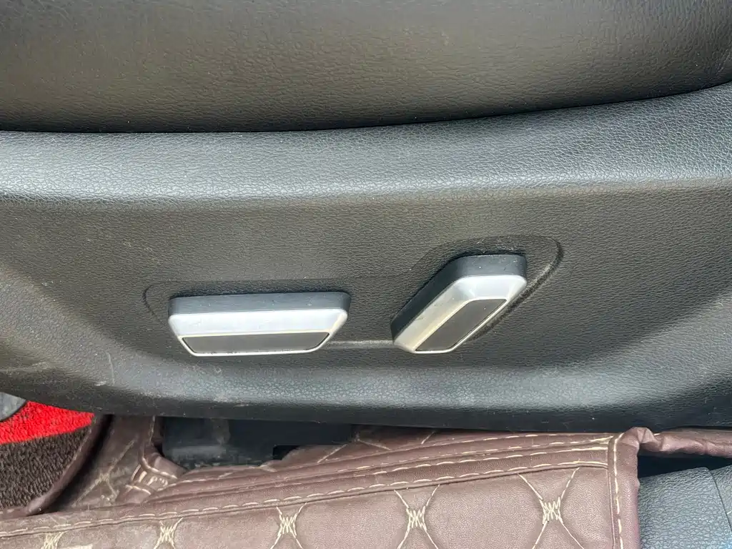 Geely Emgrand GS — миниатюра 8