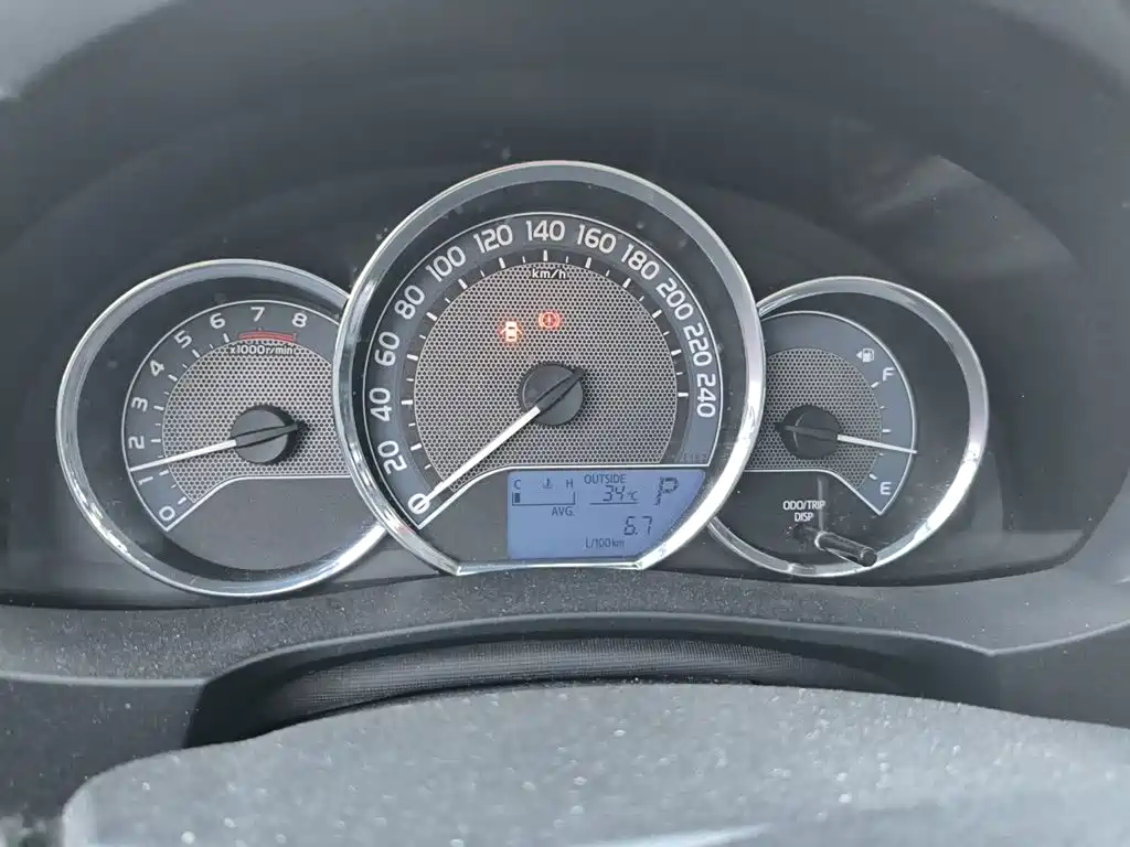 Toyota Corolla — миниатюра 12