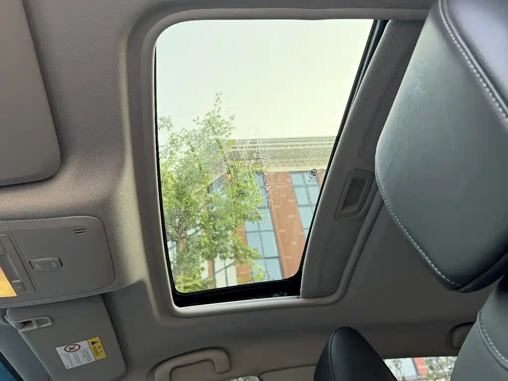 Buick Excelle — миниатюра 11