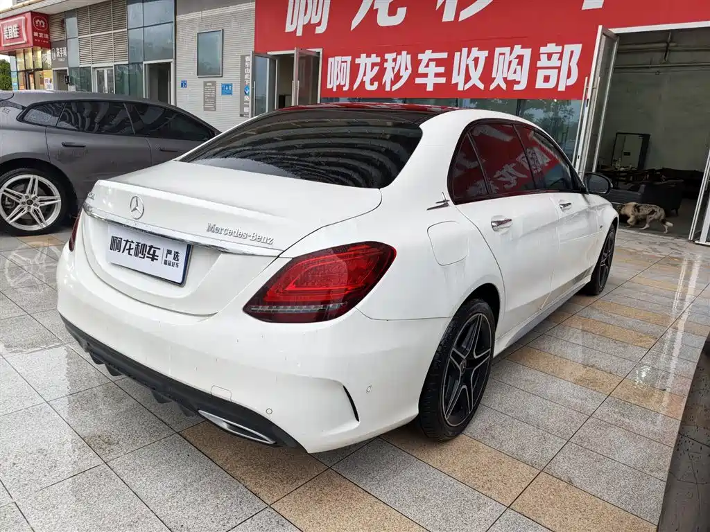 Mercedes-Benz C-Class — миниатюра 8