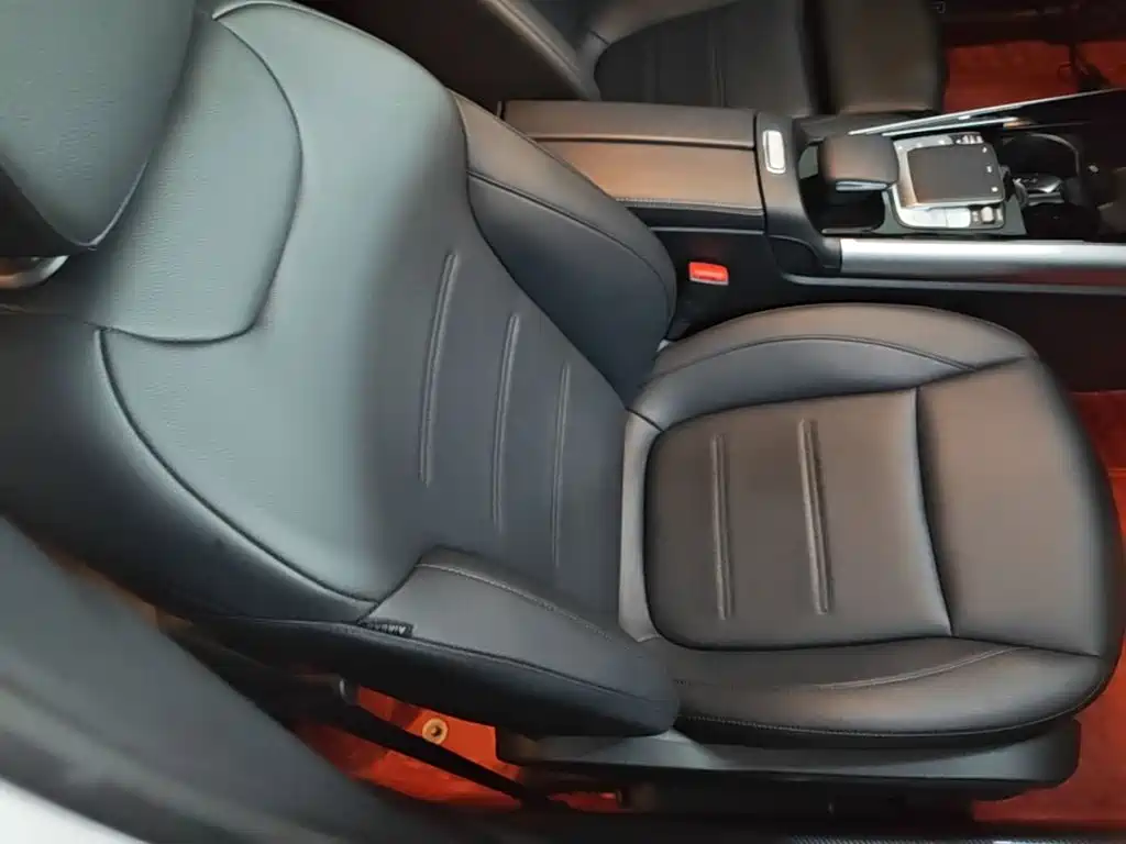 Mercedes-Benz GLA — миниатюра 25