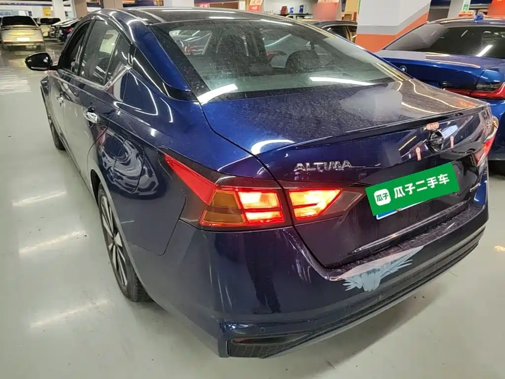 Nissan Teana — миниатюра 5