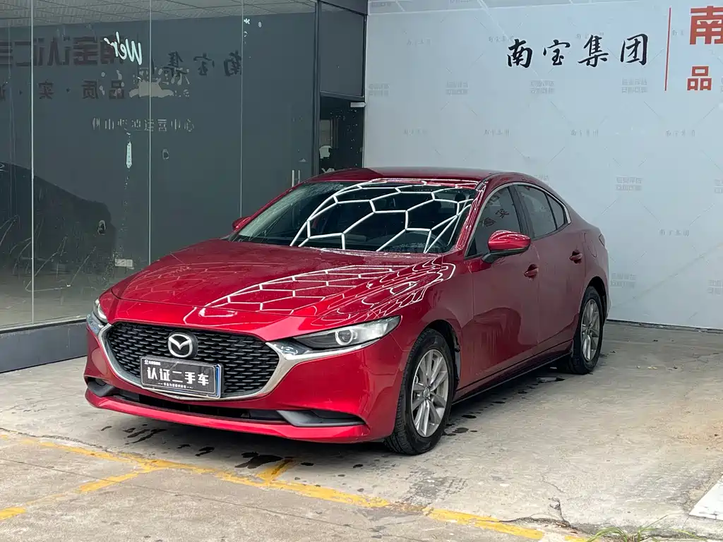 Mazda 3 Axela 2022