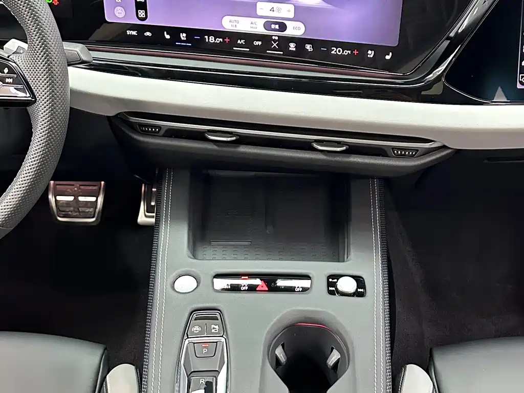 Audi A5L — миниатюра 13