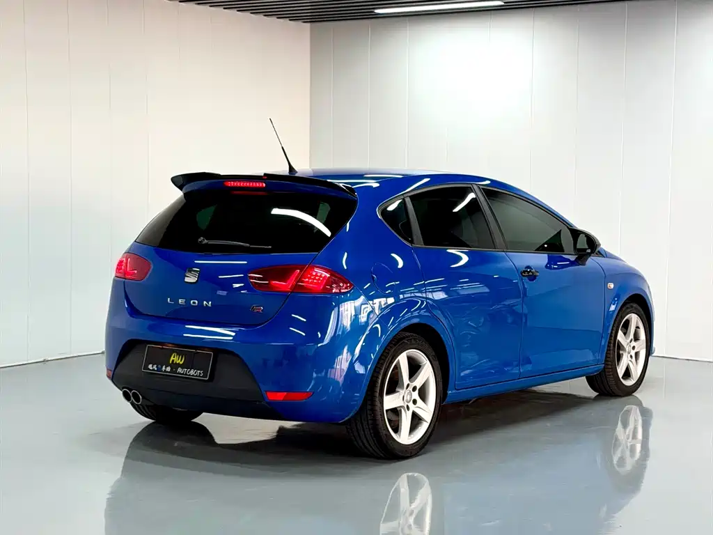 SEAT Leon — миниатюра 3