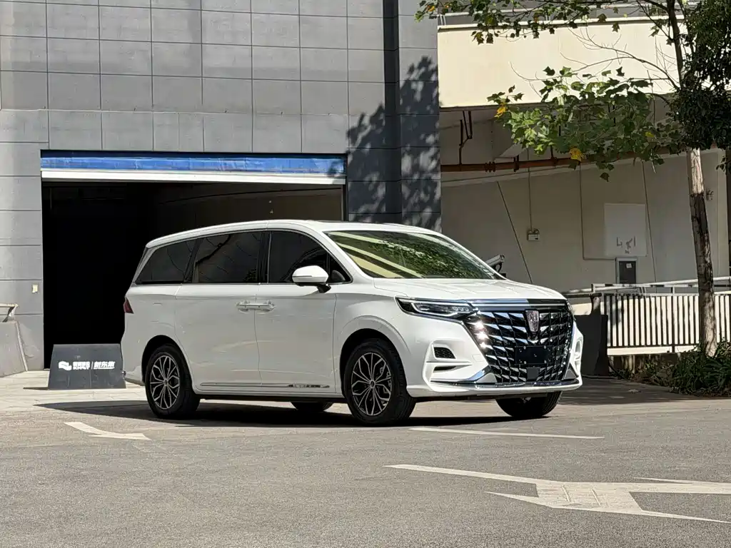 Roewe iMAX8 New Energy — миниатюра 3