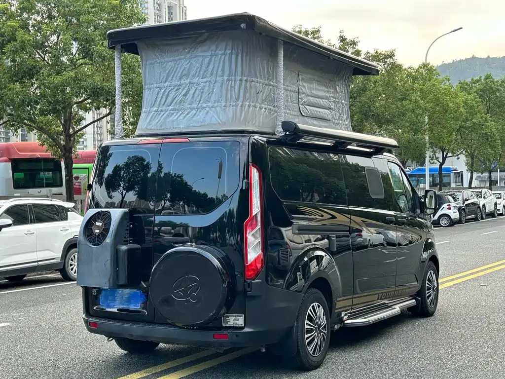Ford Transit — миниатюра 6